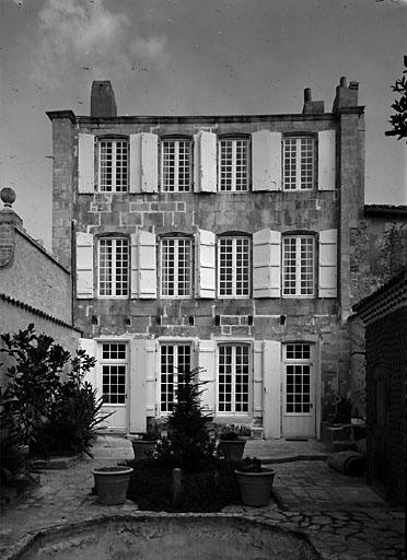 photo pour Maison quai Launay-Razilly
