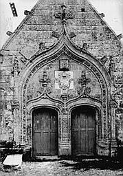photo pour Eglise Saint-Golven et son calvaire