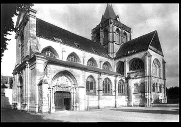 photo pour Ancienne abbaye Saint-Taurin