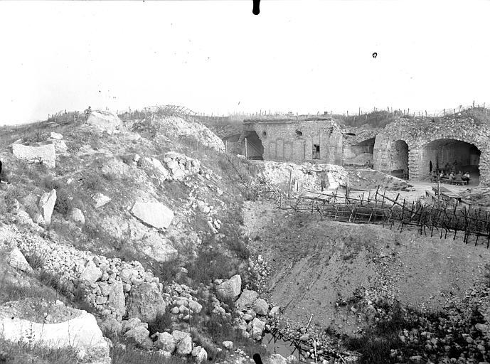 photo pour Fort de Vaux (Ã©galement sur commune de Damloup)
