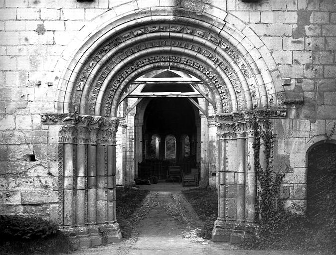 photo pour Ancienne abbaye d'Aigues-Vives
