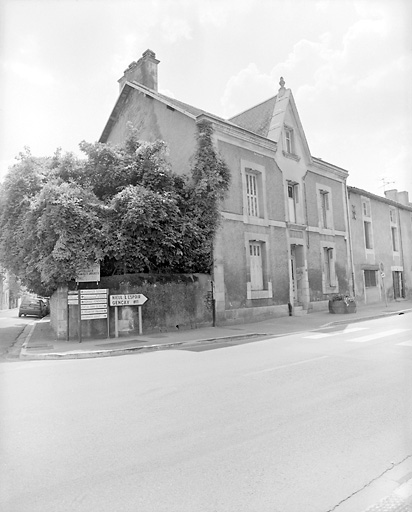 photo pour Maison 1 rue de Poitiers