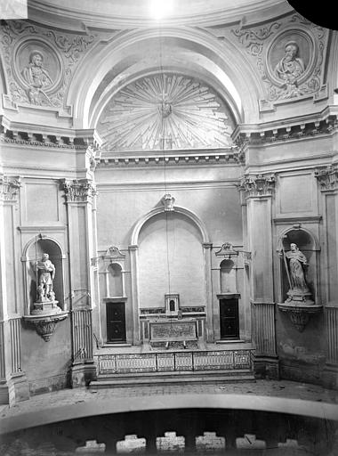 photo pour Ancien couvent des CarmÃ©lites, actuel couvent des Oblats