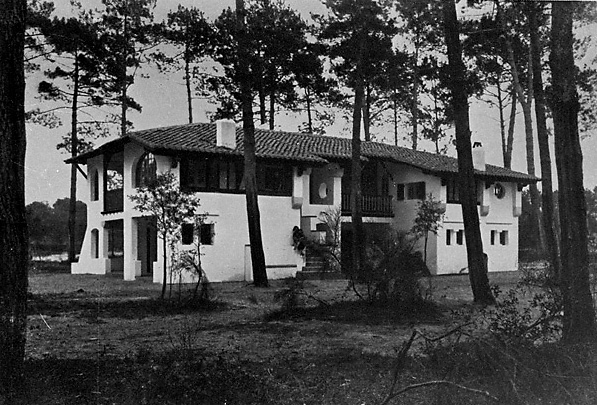 photo pour Maison de villÃ©giature dite villa Nomico, puis Nomicophijahu, actuellement Julia