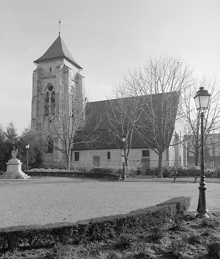 photo pour Eglise Paroissiale Sainte-Colombe.