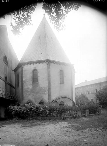 photo pour Abbaye Saint-Pierre (ancienne)