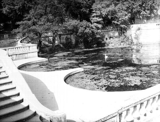 photo pour Jardin de la Fontaine