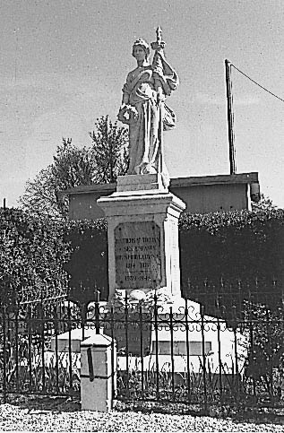 photo pour Monument aux Morts de la Guerre de 1914, 1918