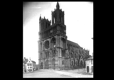 photo pour Eglise Notre-Dame (ancienne collÃ©giale)