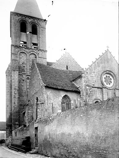 photo pour Eglise Saint-GÃ©nitour