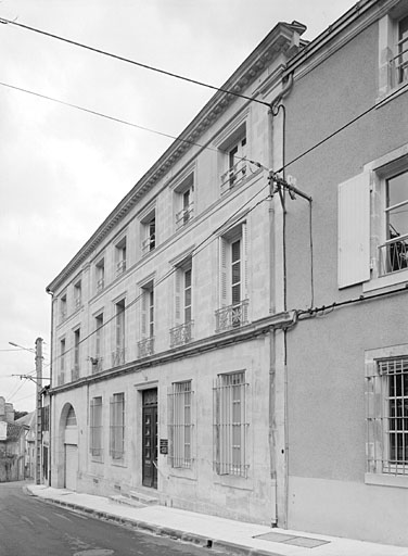 photo pour Maison 6 rue Croix-PaillÃ¨re