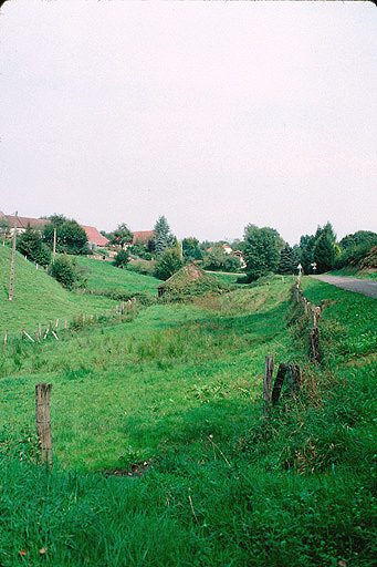 photo pour Fontaine-Lavoir du bas du village