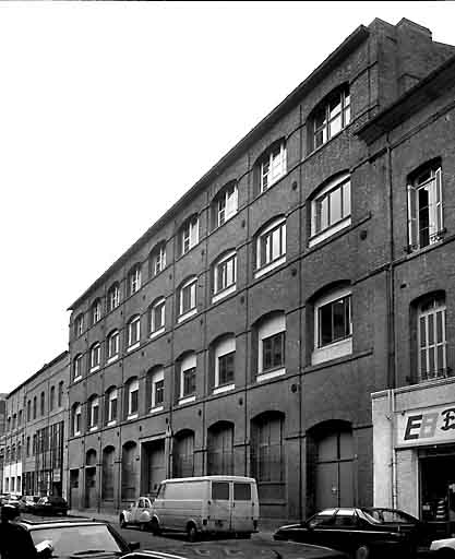 photo pour tissage et usine d'apprÃªt des Ã©toffes de laine Elie et Viard, actuellement immeuble Ã  appartements