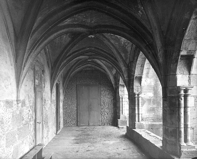 photo pour Abbaye de CÃ®teaux (ancienne)