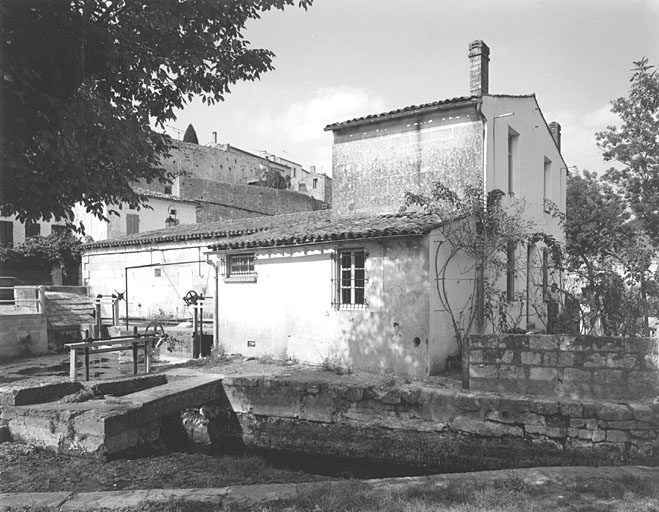 photo pour Moulin Ã  blÃ© ; puis station de pompage, dite Moulin de la Tour
