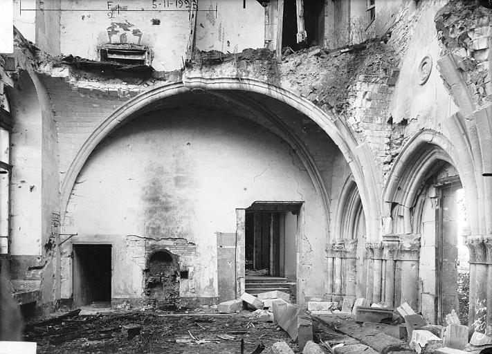 photo pour Abbaye et chÃ¢teau (ruines)