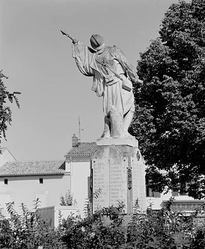 photo pour monument aux morts de la Guerre de 1914 Ã  1918.