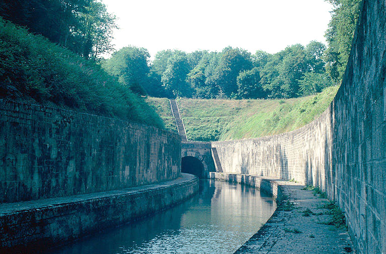 photo pour Canal souterrain de Saint-Albin (Ã©galement sur commune d' Ovanches)