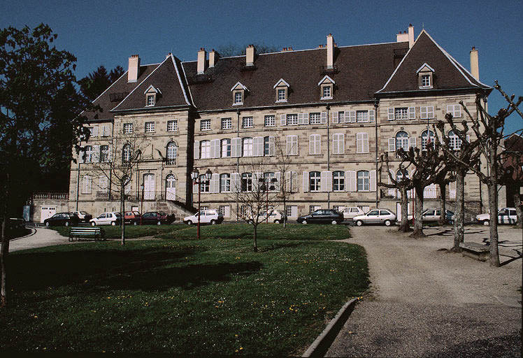 photo pour Ancienne abbaye de Lure ou ancienne abbaye de Murbach