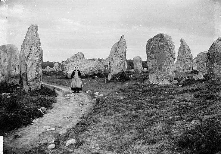 photo pour Alignement et dolmen de Kermario