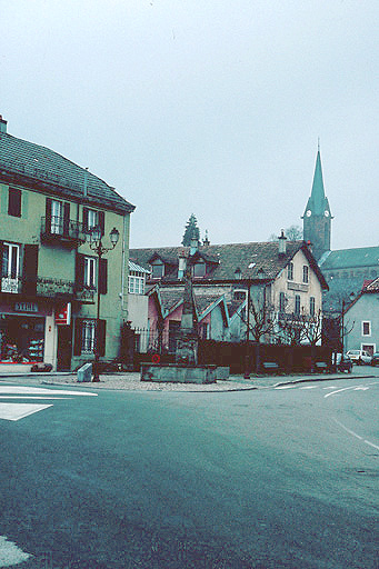 photo pour Monument commÃ©moratif de la rÃ©union de l' Alsace Ã  la France en 1648