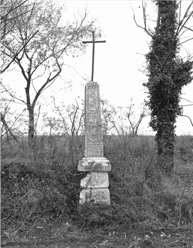 photo pour Croix de chemin dite croix de l' Aunay