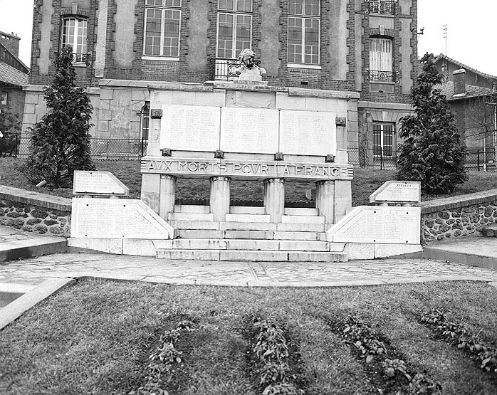 photo pour Monument aux Morts des Guerres de 1914 1918, 1939 1945, d' Indochine et d' AlgÃ©rie