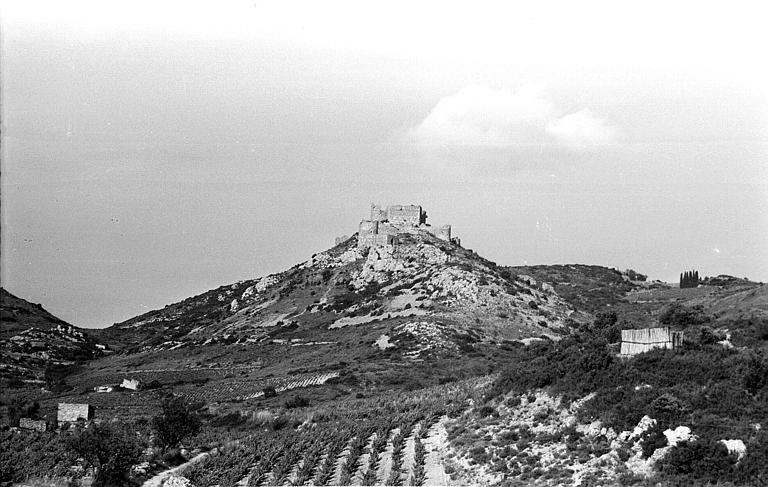 photo pour Fort d' Aguilar (ruines)