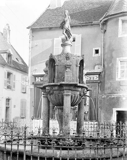 photo pour Fontaine Saint-Andoche
