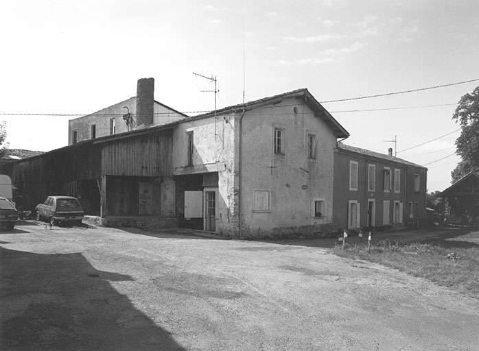photo pour Moulin Ã  blÃ© ; puis minoterie Tapon ; actuellement logement