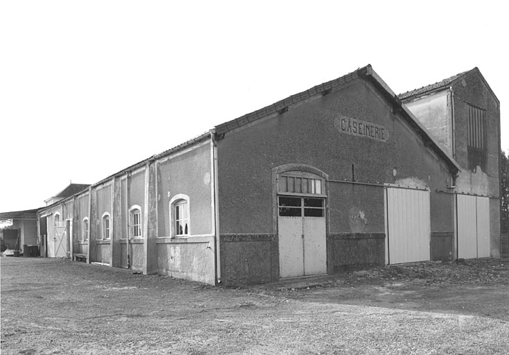 photo pour Laiterie et fromagerie industrielles (casÃ©inerie) de Villeneuve