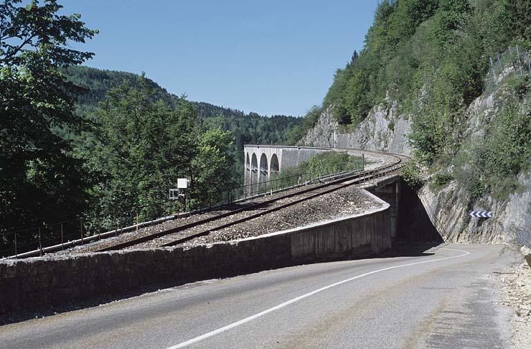 photo pour pont ferroviaire (voie ferrÃ©e Andelot - La Cluse)
