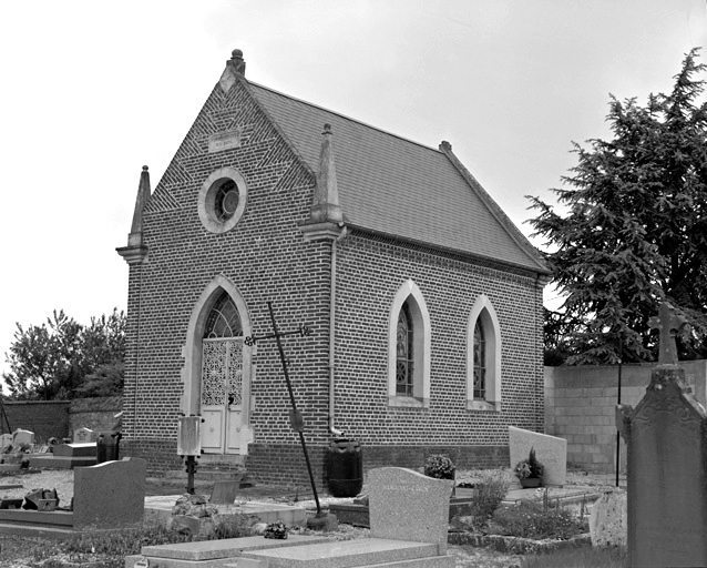 photo pour Chapelle Notre-Dame-de-la-PitiÃ© (chapelle de cimetiÃ¨re)