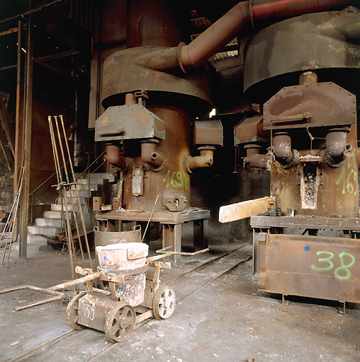photo pour moulin Ã  farine Masson, puis usine de construction mÃ©tallique Leperche, actuellement S.A. Jouffrieau