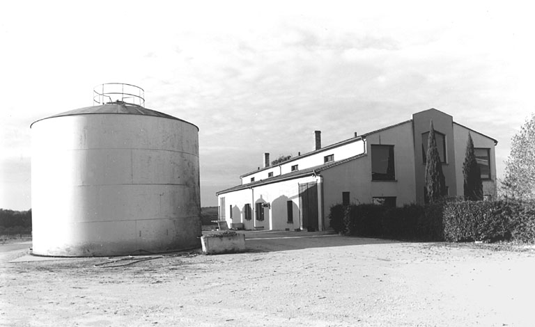photo pour Distillerie d'eaux-de-vie de cognac du ChÃ¢teau-Gibeau