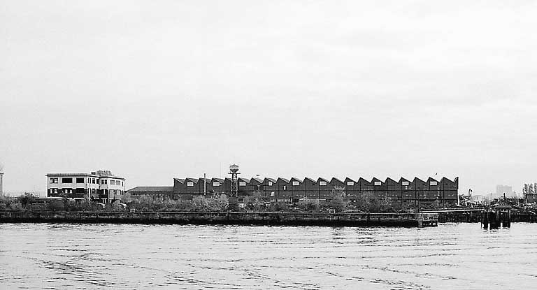 photo pour usine de construction navale des Chantiers de Normandie
